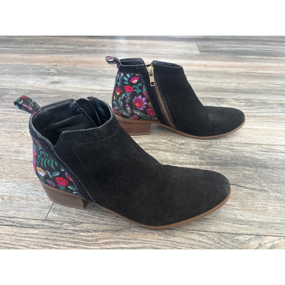 Inkkas Rooster Bootie 8 Black Suede Floral Embroidery Boho Festival Cottagecore
